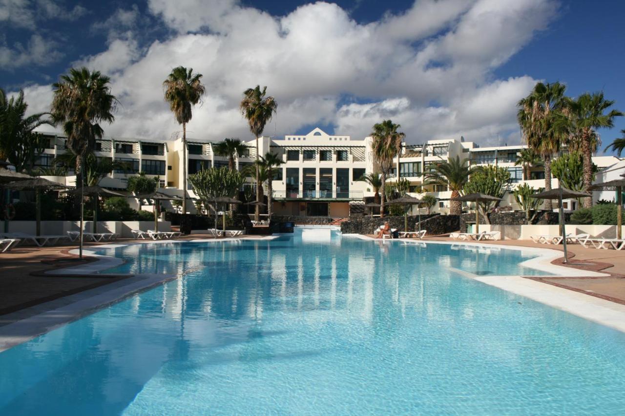 Blue Sky Playa Roca Apartment Costa Teguise Exterior photo